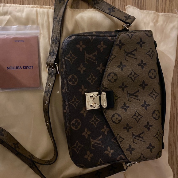 Louis Vuitton pochette Métis reverse caramel - Picture 1 of 6